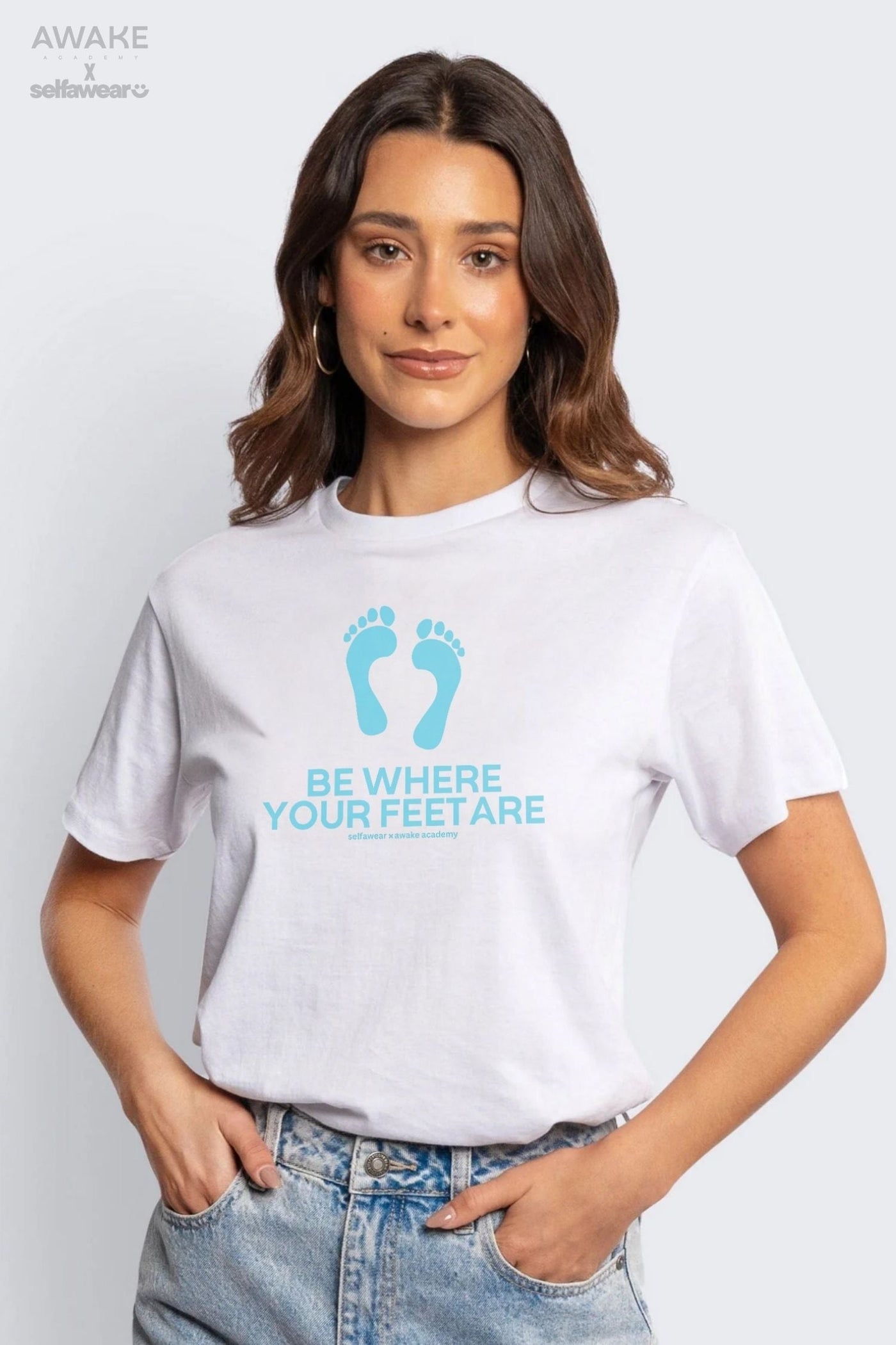 AWAKE ACADEMY COLLAB - "Be Where Your Feet Are" T-Shirt White Shirts Selfawear 