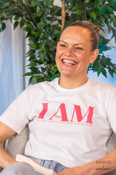 AWAKE ACADEMY COLLAB - "I am Happy" - Pink Print - T-Shirt White Shirts Selfawear 