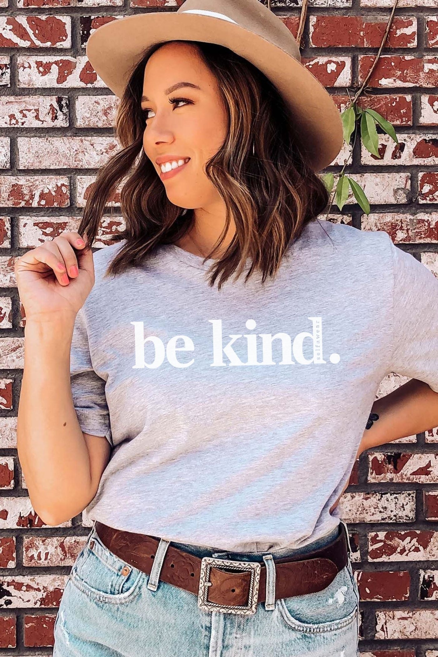 Be Kind. T-Shirt Grey Marle Shirts Selfawear 