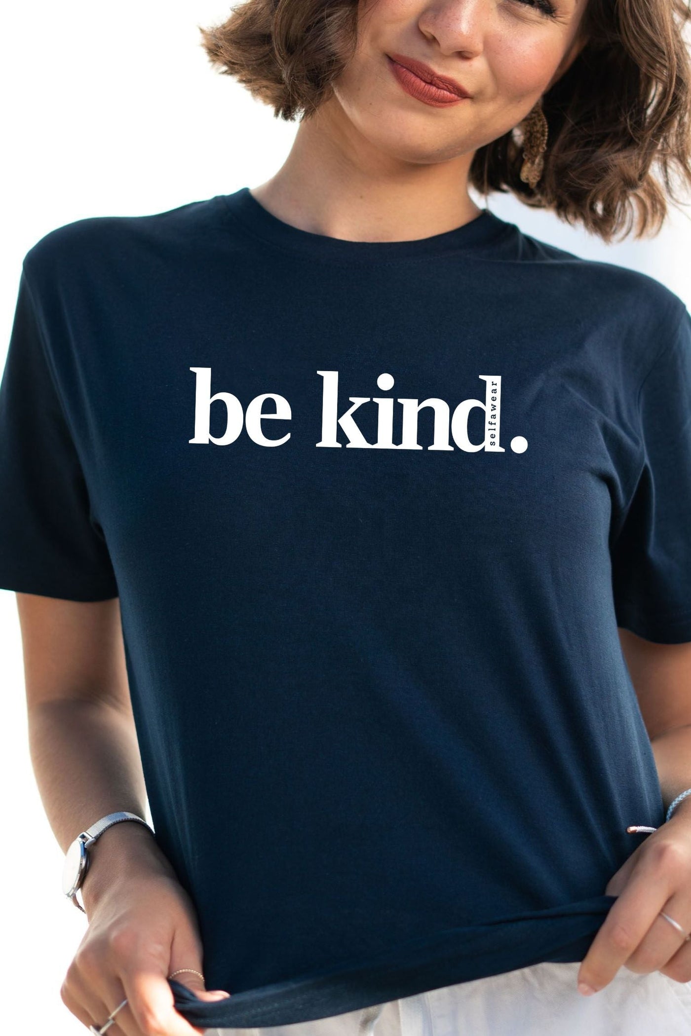 Be Kind. T-Shirt Navy Shirts Selfawear 