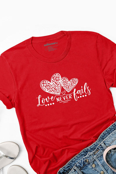 Love Never Fails T-Shirt Red Shirts Selfawear 