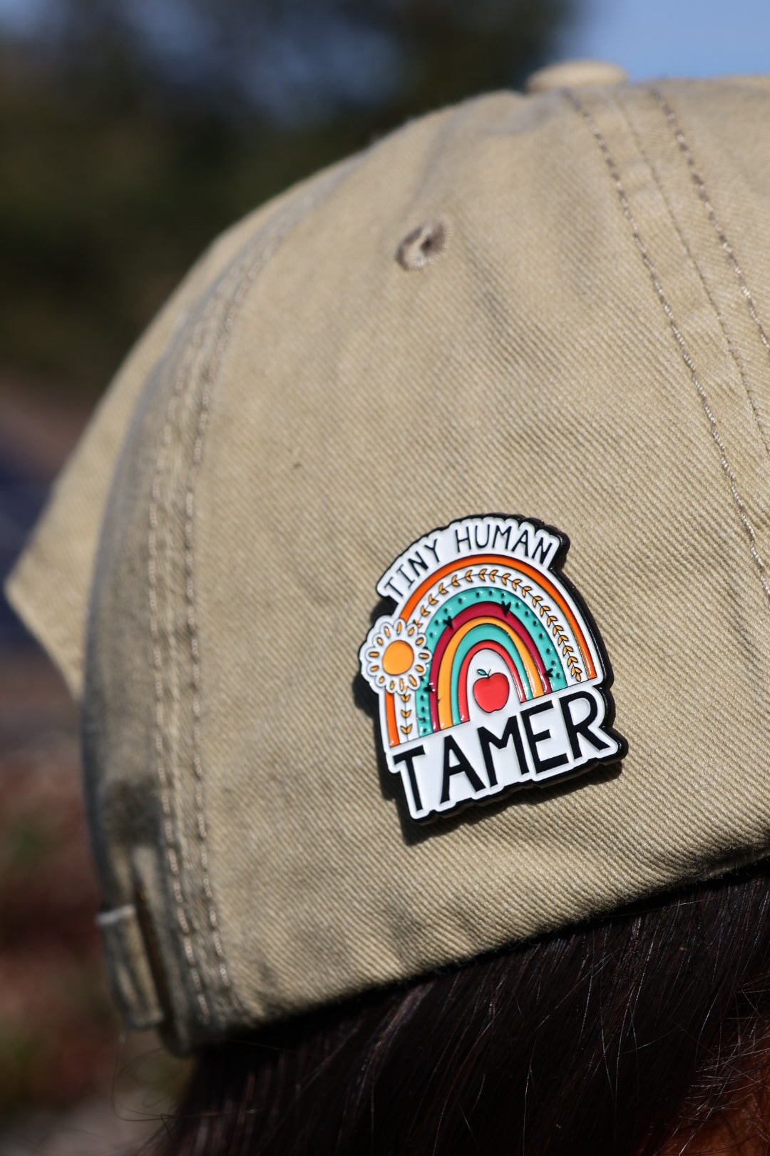 "Tiny Human Tamer" – Pin Pins Selfawear 