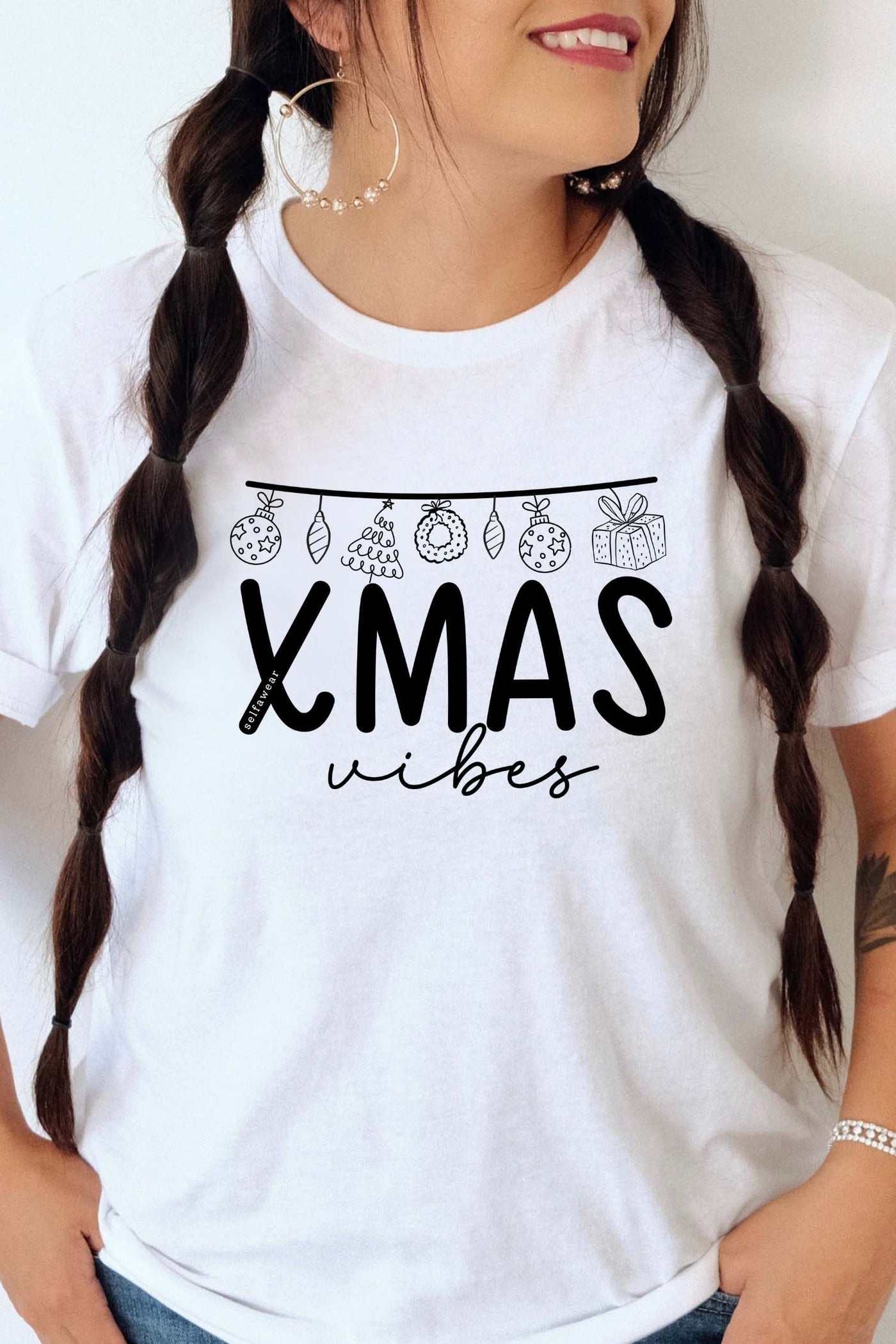 Xmas Vibes T-Shirt White Shirts Selfawear 