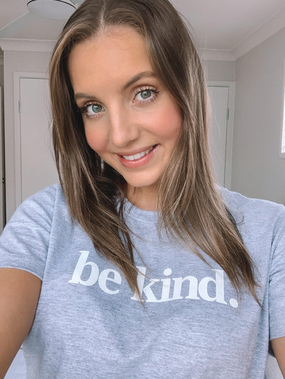 Be Kind. T-Shirt Grey Marle Shirts Selfawear 