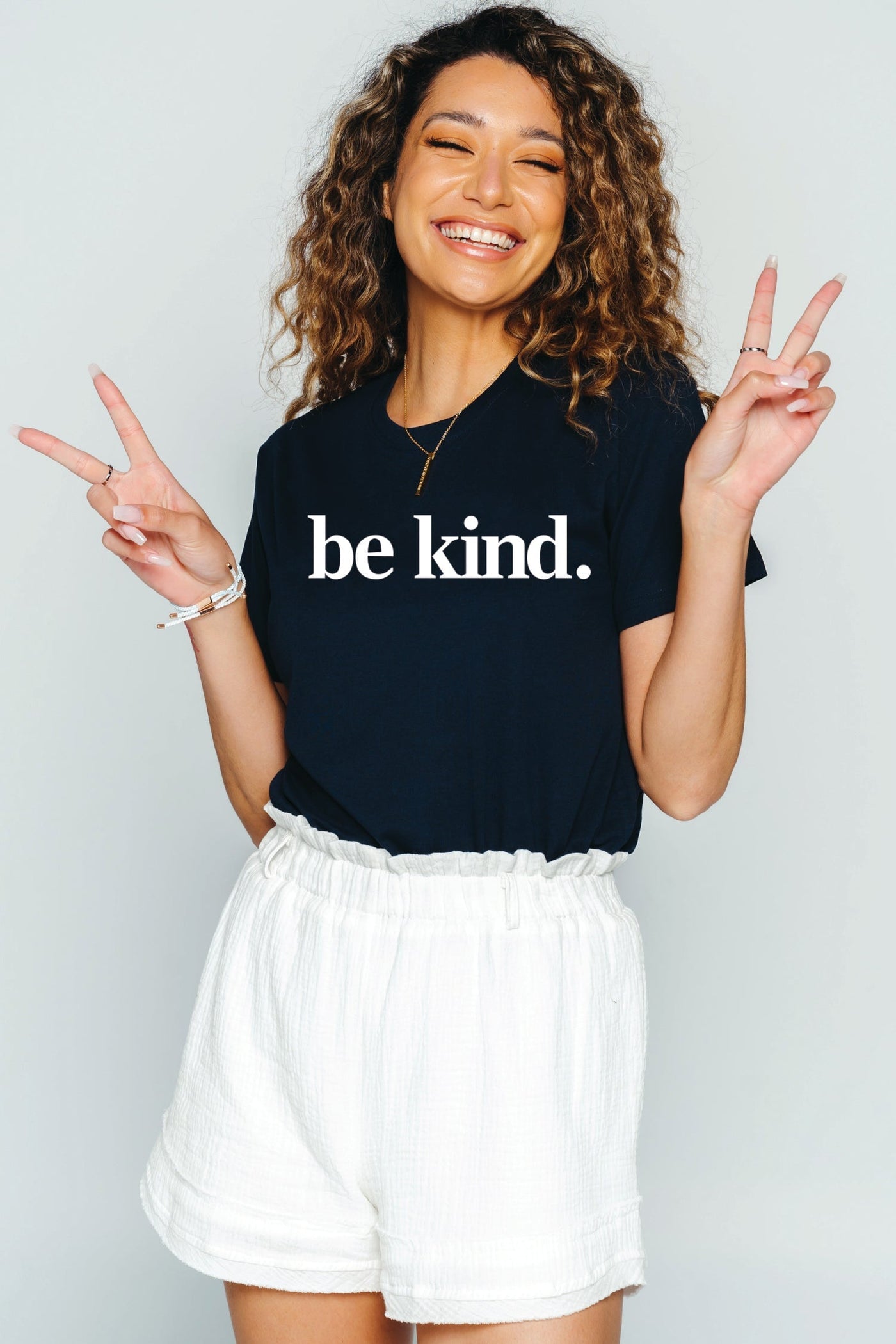 Be Kind. T-Shirt Navy Shirts Selfawear 
