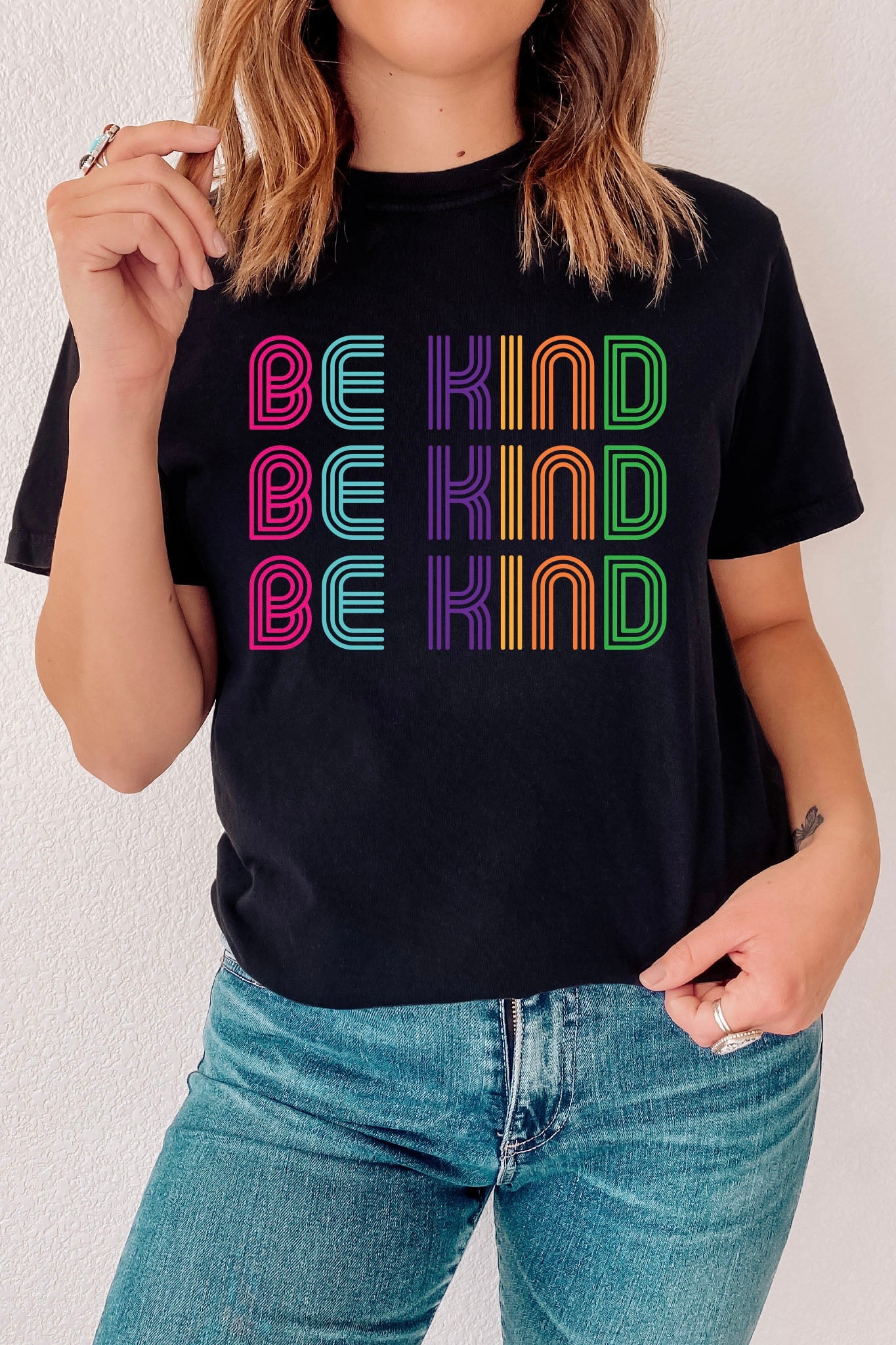 Be Kind Vibrant T-Shirt Black Shirts Selfawear 