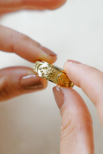 Textured Moon & Stars Spinning Anxiety Ring - Gold Anxiety Ring Selfawear 